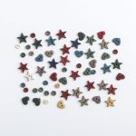 Récréatys Sachet boutons assortiments etoiles cœurs ronds