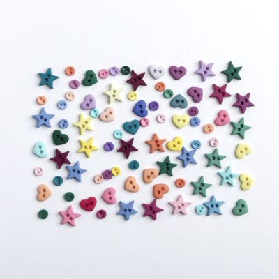 Récréatys Sachet boutons assortiments etoiles cœurs ronds multicolores
