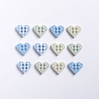 Récréatys Sachet boutons fantaisie 12 cœurs layette bleus