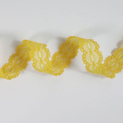Bobinette dentelle 4mx22mm Dentelle Jaune